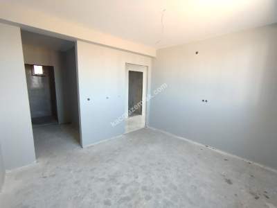 Sivas Satılık Daire- Eğriköprü Mah. 3+1 110M2 Kilerli 13