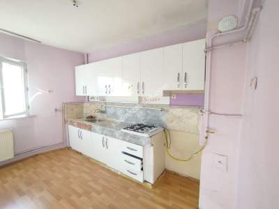 Sivas Satılık Daire Buhara Cad. 2+1 100M2 4