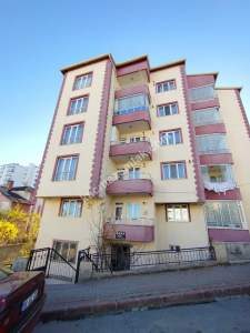 Sivas Satılık Daire- Huzur Mah. 3+1 2. Kat Asansörlü 1