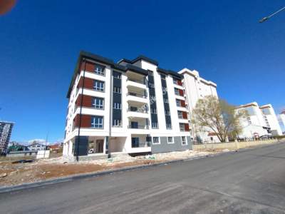 Sivas Satılık Daire-Numune Çevresi 2+1 65M2 3