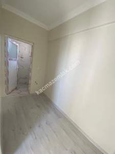 Sivas Merkez Kılavuz Mah. Satılık 4+1 Lüks Daire 10