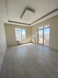 Sivas Merkez Kılavuz Mah. Satılık 4+1 Lüks Daire 11