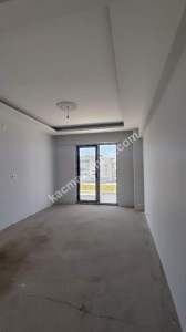 Sivas Merkez Kılavuz Mah. Satılık 3+1 Daire 9