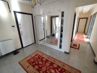 Sivas Satılık Daire Kılavuz Mah. 4,5+1 150M2 5.Kat 13