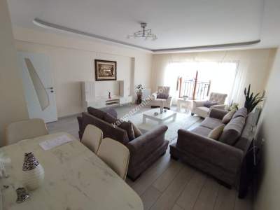 Sivas Satılık Daire Kılavuz Mah. 4,5+1 150M2 5.Kat 8