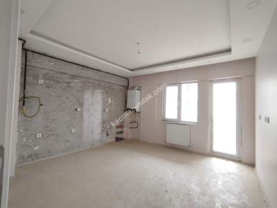 Sivas Kılavuz Mah. Satılık 3+1 Daire 120 M² Asansörlü 5