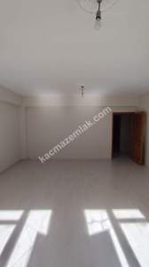 Sivas Merkez Paşabey Mah. Satılık 3+1 Daire 21