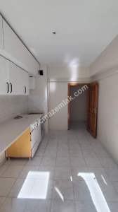 Sivas Merkez Paşabey Mah. Satılık 3+1 Daire 13