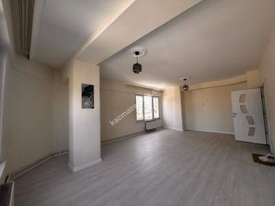 Sivas Satılık Daire-Pullur Mah. 2+1 Net 100M2 5