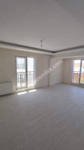 Sivas Merkez Tuzlugöl Mah.'de Satılık Masrafsız 3+1 16