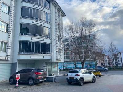 Çorlu Çetin Emeç Bulvarında Satılık Boş Temiz 3+1 Daire 3