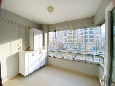 Çorlu Çetin Emeç Bulvarında Satılık Boş Temiz 3+1 Daire 14