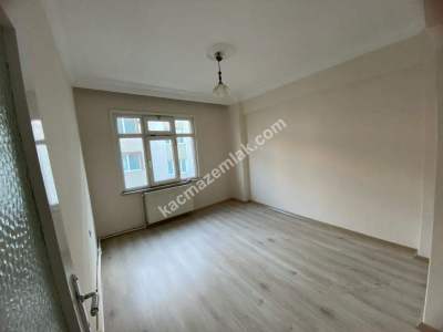 Çorlu Çarşıda Merkezi Masrafsız 3+1 Satılık Daire 28