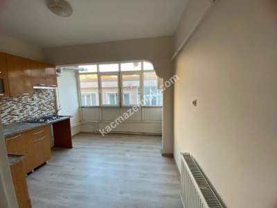 Çorlu Çarşıda Merkezi Masrafsız 3+1 Satılık Daire 13