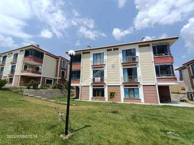 Tekirdaağ Bahçelievler Mah.satılık Havuzlu 3+1