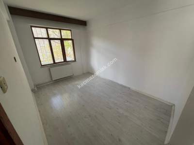 Niksar Kültür Mahallesinde Satılık 2+1 Daire 4