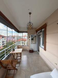 Turhalda Cumhuriyet Mah Satılık 4+1 152M² Net Oturum 15