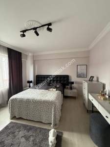 Turhalda Cumhuriyet Mah Satılık 4+1 152M² Net Oturum 18