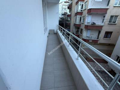 Trabzon Akçaabat Merkezde Satılık 2+1 Daire 9