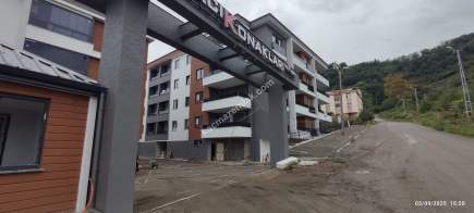 Beşikdüzü Adacıkta Site İçi Satılık 2+1 Daire 3