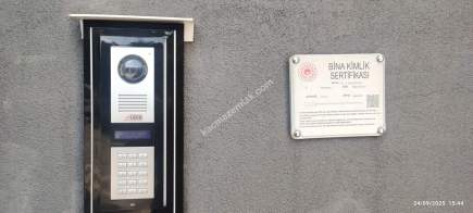 Beşikdüzü Adacıkta Devlet Karayoluna Cepheli Daire 9