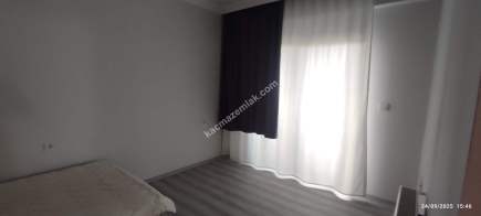 Beşikdüzü Adacıkta Devlet Karayoluna Cepheli Daire 20