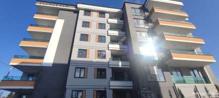 Beşikdüzü Adacıkta Devlet Karayoluna Cepheli Daire 5