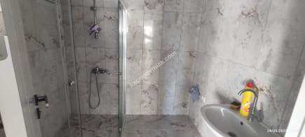 Beşikdüzü Adacıkta Devlet Karayoluna Cepheli Daire 24