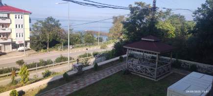 Beşikdüzü Adacıkta Devlet Karayoluna Cepheli Daire 12