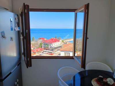 Beşikdüzü Adacıkta Deniz Manzaralı 8. Kat 3+1 Satılık 7