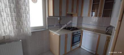 Beşikdüzü Fatihte Karayolu Üzeri Satılık 3+1 Daire 14