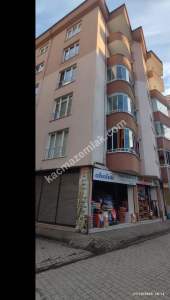 Beşikdüzü Fatihte Satılık Asansörlü Doğalgazlı Daire 2