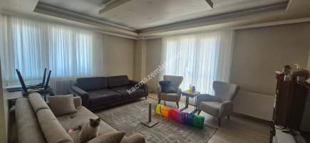 Beşikdüzü Fatihte Satılık Asansörlü Doğalgazlı Daire 7