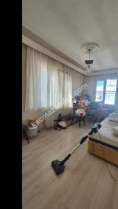 Beşikdüzü Fatihte Satılık Asansörlü Doğalgazlı Daire 9