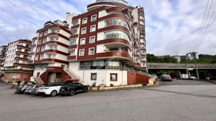 Trabzon 2 Nolu Beşirlide Satılık 380M2 Saray Gibi Daire 1