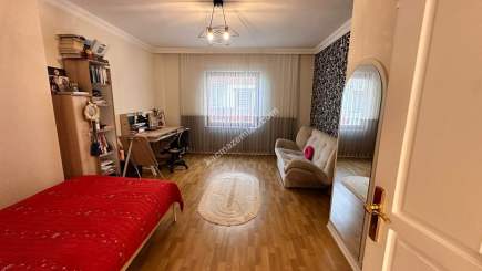 Trabzon 2 Nolu Beşirlide Satılık 380M2 Saray Gibi Daire 18