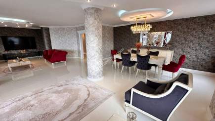 Trabzon 2 Nolu Beşirlide Satılık 380M2 Saray Gibi Daire 6