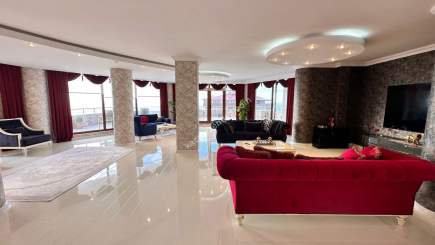 Trabzon 2 Nolu Beşirlide Satılık 380M2 Saray Gibi Daire 7