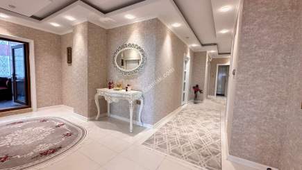 Trabzon 2 Nolu Beşirlide Satılık 380M2 Saray Gibi Daire 9