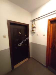 Trabzon Cumhuriyet Caddesinde Satılık 94M2 2+1 Daire, 5