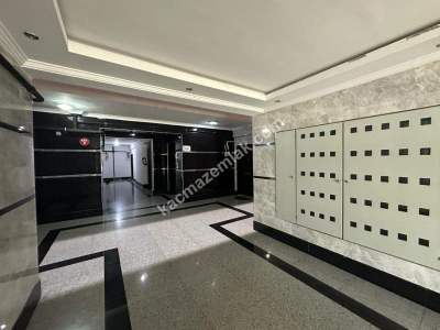 Trabzon Çukurçayır Da Satılık 4+1 Site İçinde Daire 20