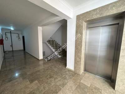 Trabzon Çukurçayır Da Satılık 4+1 Site İçinde Daire 17