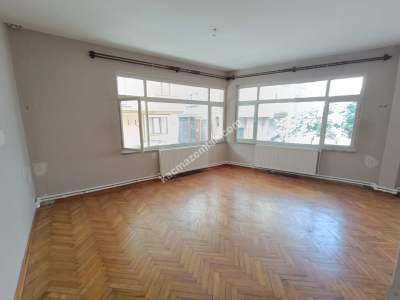 Meydana Yakın Satılık Daire 4