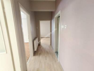 Meydana Yakın Satılık Daire 13