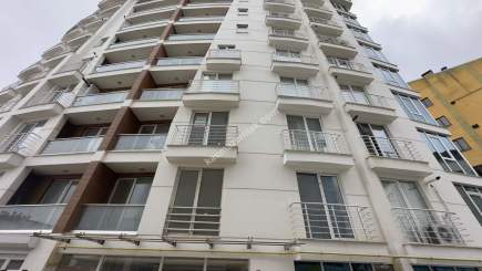 Trabzon Karşıyaka Da Site İçinde Satılık 2+1 Daire 3