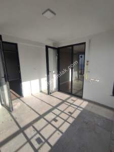 Trabzon Üniversite Mahallesinde Satılık 4+1 Daire, 23