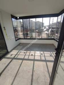 Trabzon Üniversite Mahallesinde Satılık 4+1 Daire, 24