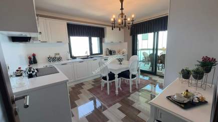 Trabzon Yalıncakta Ful Manzaralı Satılık 4+1 Lüks Daire 10