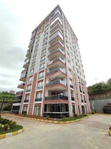 Trabzon Yalıncakta Satılık 230M2 4+1 Daire,