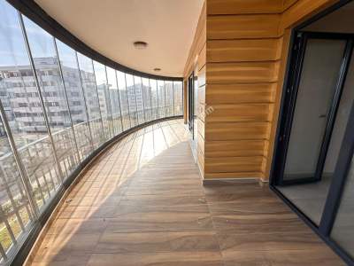 Trabzon Yalıncakta Teras Evlerde Satılık 4+1 Daire 12